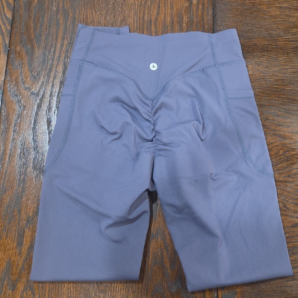 HALARA Lavender Ruched Leggings